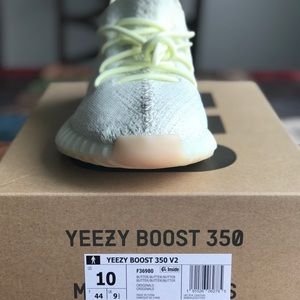 Yeezy Boost 350 V2 “Butter”
